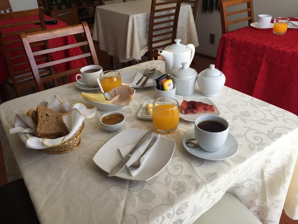 Hostal Y Departamentos Alcala Темуко Екстер'єр фото